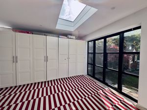 Photo 9- click for photo gallery